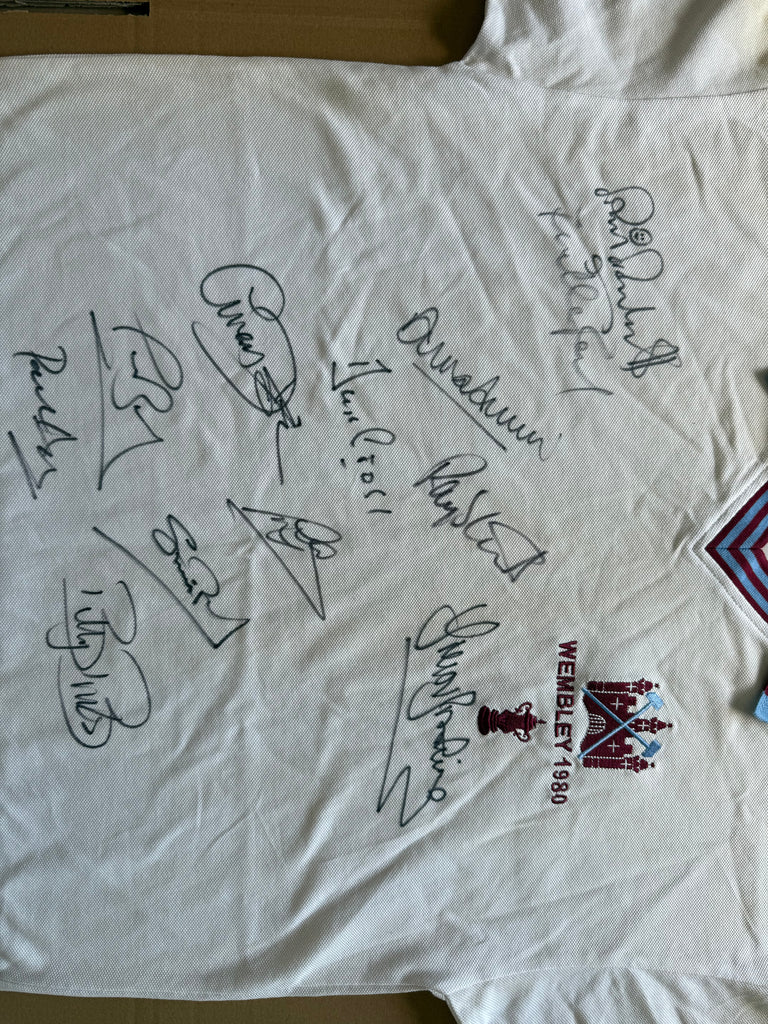 SIGNED: Cup final shirt (not perfect condition)